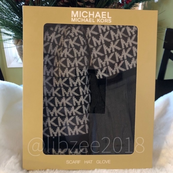 🎁Michael Kors Set •Hat Scarf Gloves• Brand New - Picture 2 of 6